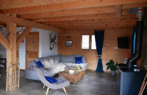 Mont-de-Lans Ski Chalet | Chalet at the foot of the slopes and chairlift, quiet, panoramic view, les2alpes