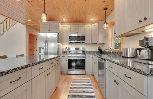 Sunday River Area House | Chalet at The Peaks | 4 Bed, 3 Bath