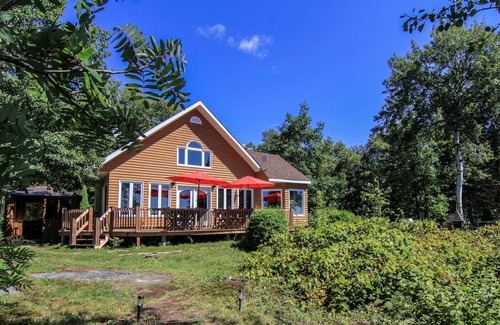 Alma Ski Chalet | Chalet avec spa au bord du Lac-Saint-Jean #306268