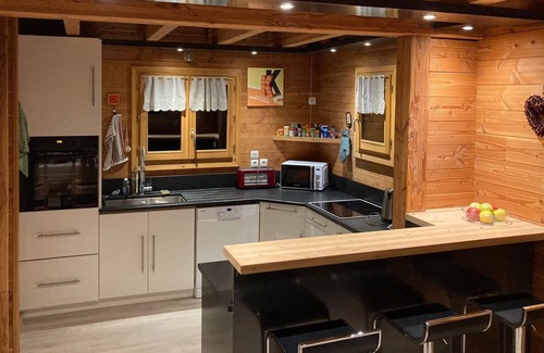 Meolans-Revel Ski Chalet | Chalet Barcelonnette, Pra Loup, Savines le lac, Alpes de Haute Provence