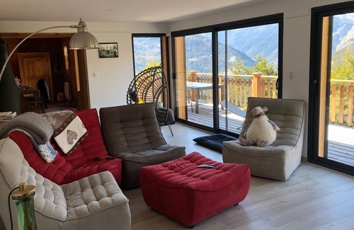 Meolans-Revel Ski Chalet | Chalet Barcelonnette, Pra Loup, Savines le lac, Alpes de Haute Provence