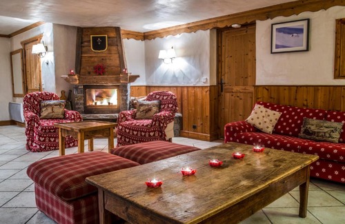 Courchevel Ski Chalet | Chalet Barragiste