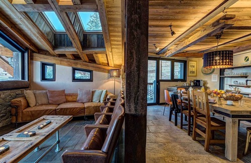 Courchevel Ski Chalet | Chalet Benjamin - Courchevel 1550