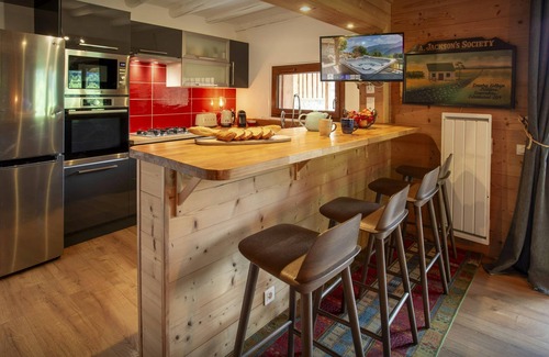 Villarembert Ski Chalet | Chalet Bendo - mountain holiday retreat for 10 with spa - OVO Network