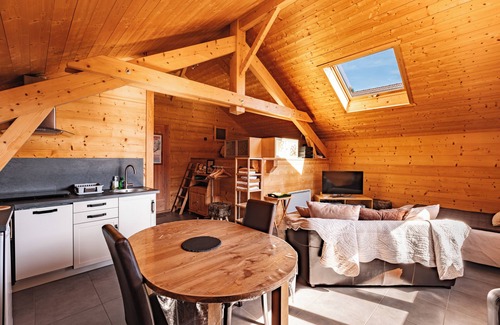 Dingy-Saint-Clair Ski Chalet | Chalet between lake and mountains with view and garden