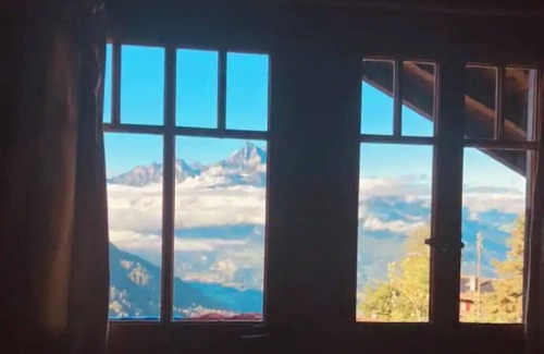 Les Posses-sur-Bex Ski Chalet | *Chalet Blanche Neige* - Gryon