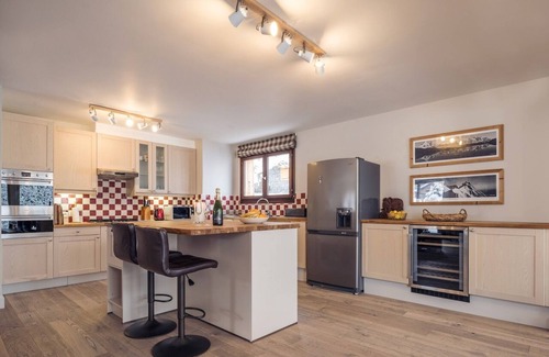 Les Allues Ski Chalet | Chalet Bleu, large Meribel ski chalet, sleeps 10, superb living area to relax in