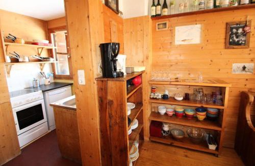 Les Almes Ski Chalet | Chalet Bobech - chalet traditionnel, terrase plein sud MAE-3383
