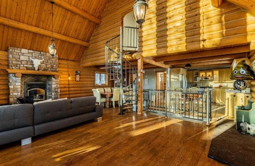 Saint-Faustin-Lac-Carre Ski Chalet | Chalet Chaleuron in Saint-Faustin-Lac-Carré - Les laurentides - Quebec - Canada