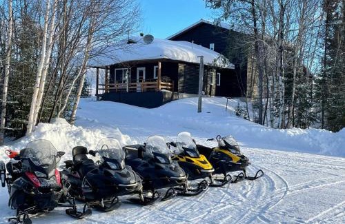 Riviere-Mistassini Ski Chalet | Chalet Chouette Épervière