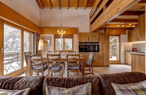 Riddes Ski Chalet | Chalet Coeur - Jacuzzi - Sauna - Views - La Tzoumaz, 4 Vallees