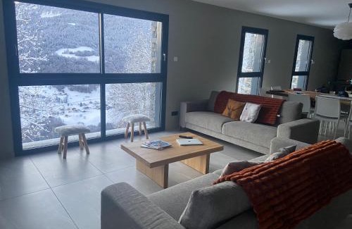 Doucy-Combelouviere Ski Chalet | CHALET CONFIDENTIEL VALMOREL - Chalet de Haut de Gamme 4 étoiles 12 personnes