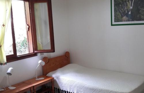 Salazie House | Chalet créole à Salazie : gîte familial tout équipé - FR-1-786-31