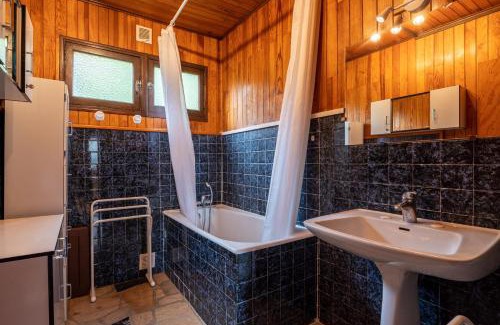 Menthon-Saint-Bernard Ski Chalet | Chalet de Charme avec vue spendide