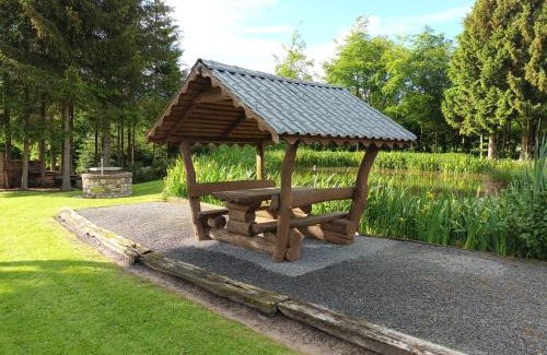 Hargnies Ski Chalet | Chalet de L'étang