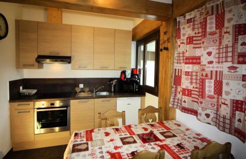 Les Almes Apartment | Chalet De La Tour - entièrement rénové et confortable MAE-3503