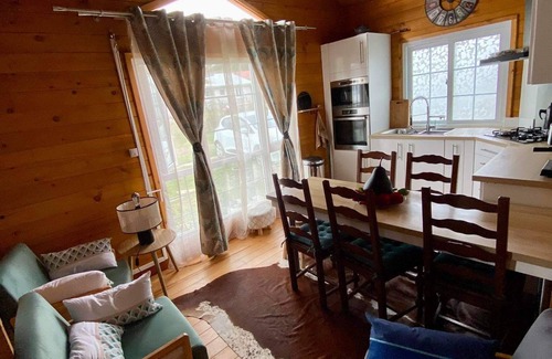 La Plaine des Cafres Ski Chalet | Chalet de Notre Dame de la Paix à 40 Minutes du Volcan