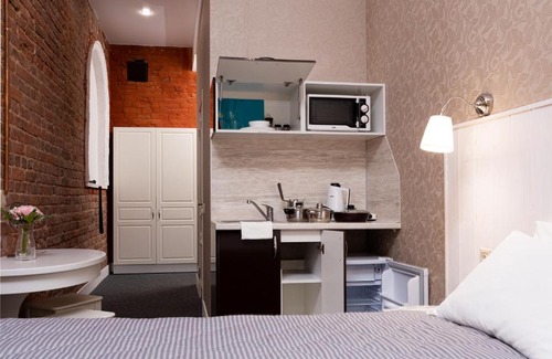 Vladimirskiy Apartment | Chalet de Provence Kolokolnaya