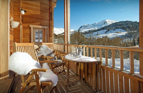 Le Grand-Bornand Ski Chalet | Chalet des Mômes - French Alps holiday 8p, spa & great views - OVO Network