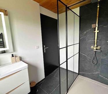 Thise Ski Chalet | Chalet entièrement rénové proche Besançon