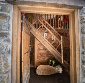 Saint-Gervais-les-Bains Ski Chalet | Chalet F'net chalet de charme stylish cosy insolite
