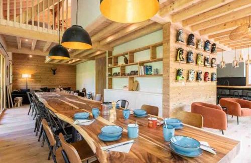 Valmorel Ski Chalet | Chalet familial à Valmorel pour 24 personnes avec sauna et grandes terrasses - FR-1-291-1009