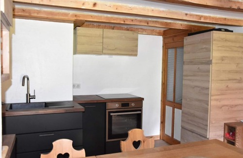 Pralognan-la-Vanoise Ski Chalet | Chalet, fireplace or stove, tv, 62m², Pralognan-la-Vanoise
