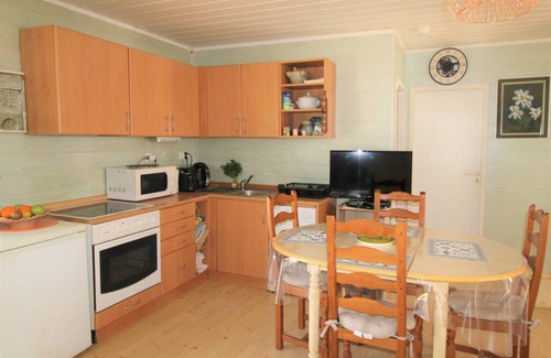 Gassin House | Chalet for 6 people at Oasis Park in Gassin