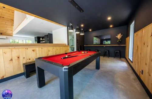Potton Ski Chalet | Chalet Forestria - SPA- Billard- Ski