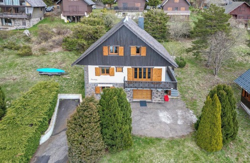 Besse-et-Saint-Anastaise Ski Chalet | Chalet Ma Cambuse Super Besse