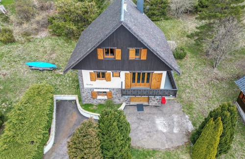 Besse-et-Saint-Anastaise Ski Chalet | Chalet Ma Cambuse Super Besse