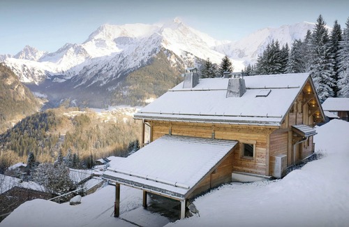 Saint-Nicolas-de-Veroce Ski Chalet | Chalet Piccolo - ski holiday with spa (max 10 adults) - OVO Network