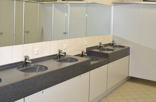 Mittelhof Apartment | Chalet Fuchs - Camping im Eichenwald