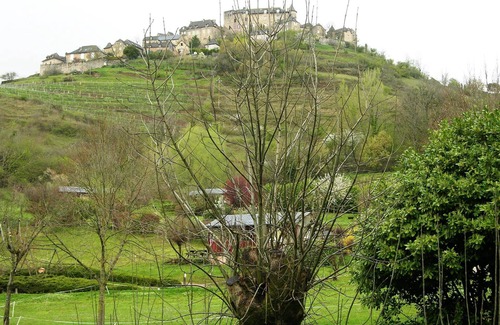Clairvaux-d'Aveyron Ski Chalet | Chalet Fugue Issalen