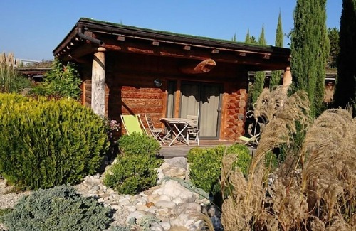 Chazey-sur-Ain Ski Chalet | Chalet GREEN - Garden View