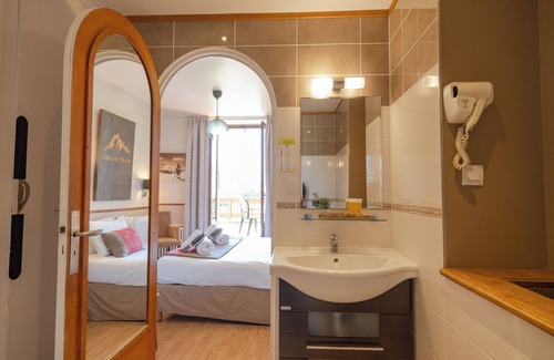 Chamonix City Centre Hotel | Chalet Hôtel La Sapinière