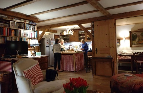 Klosters Platz Apartment | Chalet/Hus Tschuetta