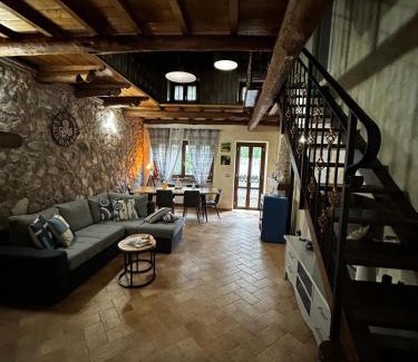 Rocca di Botte Ski Chalet | Chalet Il Ballatoio