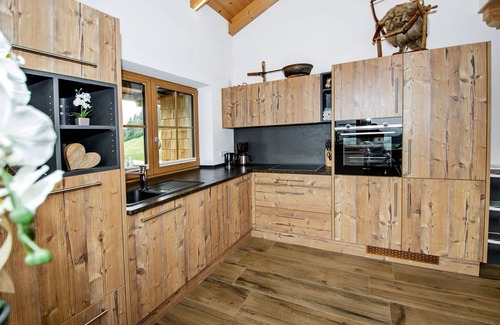 Bramberg am Wildkogel Apartment | Chalet in Bramberg near Wildkogel Ski Arena