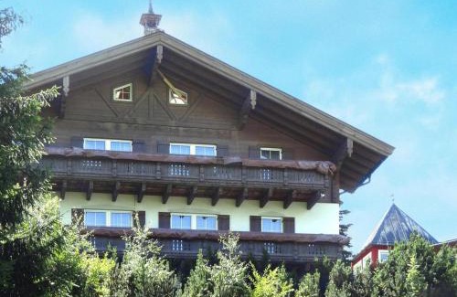 Dienten am Hochkoenig Apartment | Chalet in Dienten by Ski Slopes & Wellness