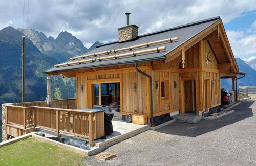 Grosskirchheim Ski Chalet | Chalet in Grosskirchheim with sauna and hot tub