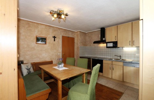 Grossarl Apartment | Chalet in Grossarltal with Panoramic Views