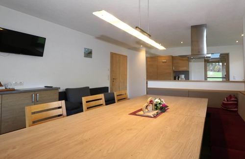 Kaltenbach Apartment | Chalet in Kaltenbach near Ski Lift