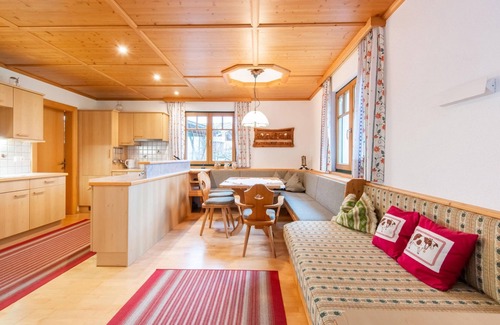 Kaltenbach House | Chalet in Kaltenbach near Ski Lift