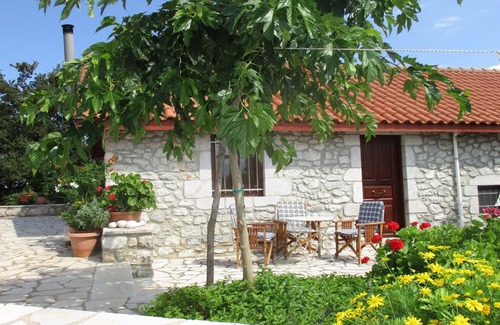 Fokiano House | Chalet in Leonidio near Mount Parnon