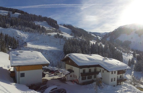 Maria Alm am Steinernen Meer House | Chalet in Maria Alm near Ski Slopes