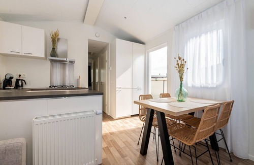 Westende Ski Chalet | Chalet in Middelkerke near the Beach