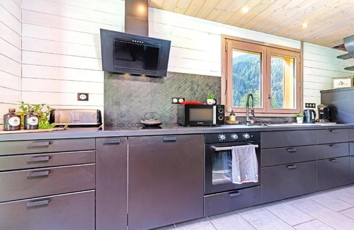 Nancroit Ski Chalet | Chalet in Moulin with Sauna & Stunning Views