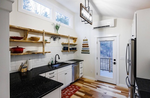North Conway Ski Chalet | Chalet in N. Conway, Walk to hiking & Echo Lake