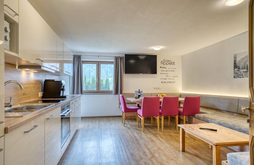 Schonbach Apartment | Chalet in Neukirchen with Mountain Views